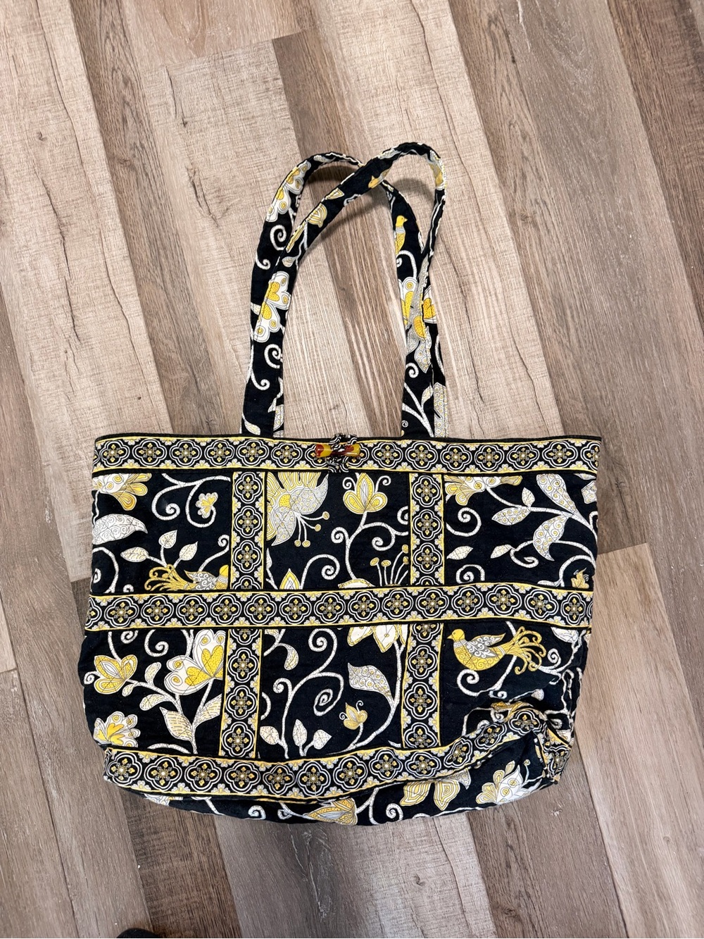 Vera Bradley tote